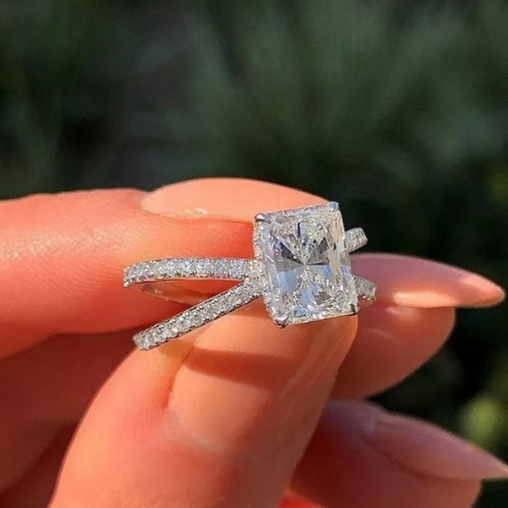 X shape beautiful ring!